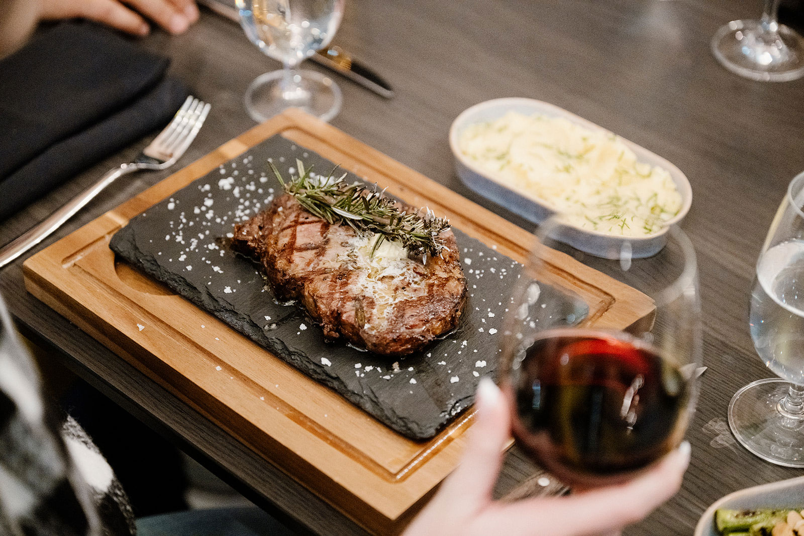 Steak-and-Wine